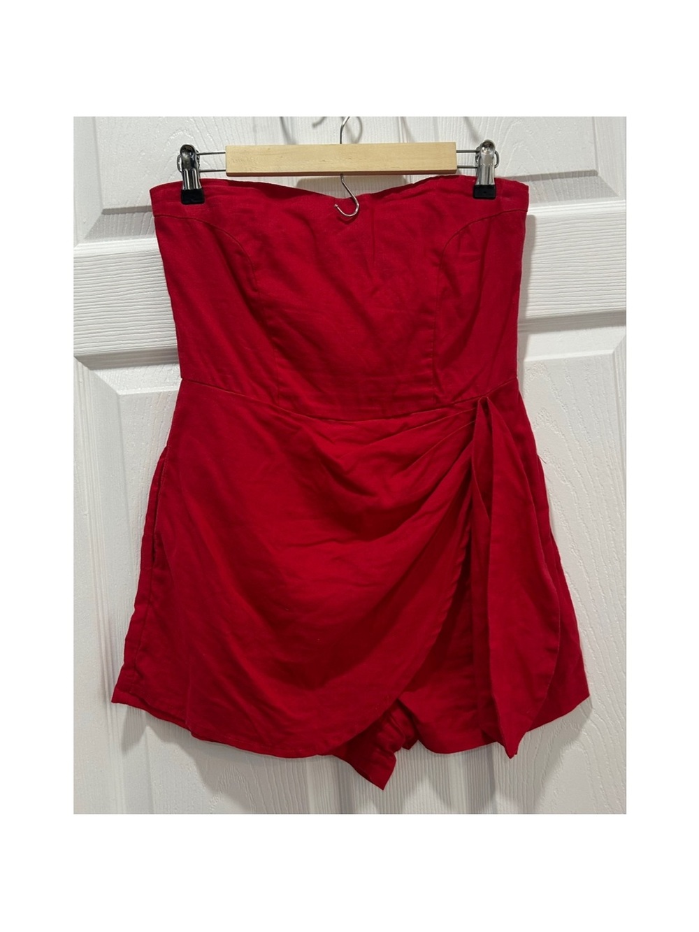 Forever 21 Women's Linen Cotton Strapless Wrap Tie Front Romper Size Small Red